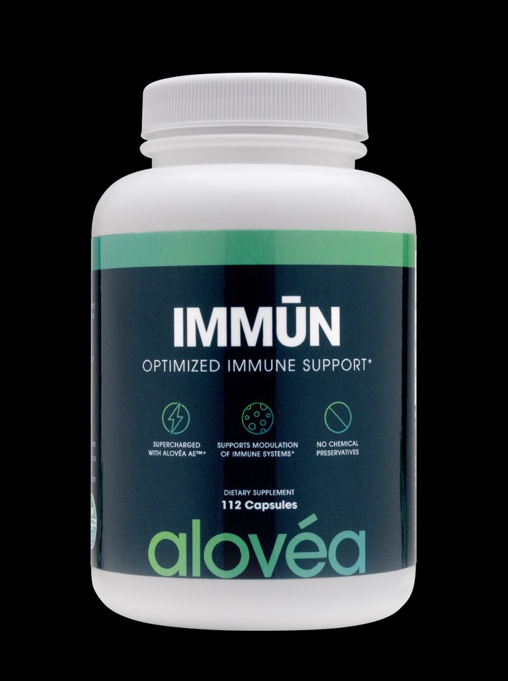 Alovéa Immūn Acemannan supplement bottle &mdash; 112 capsules